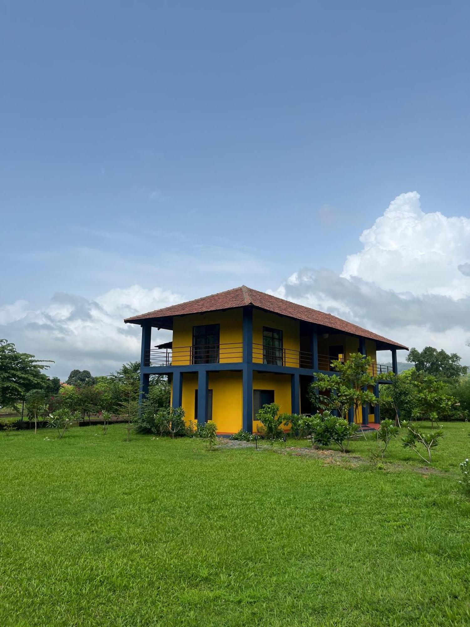 King'S Landing Villa Karjat Exterior photo